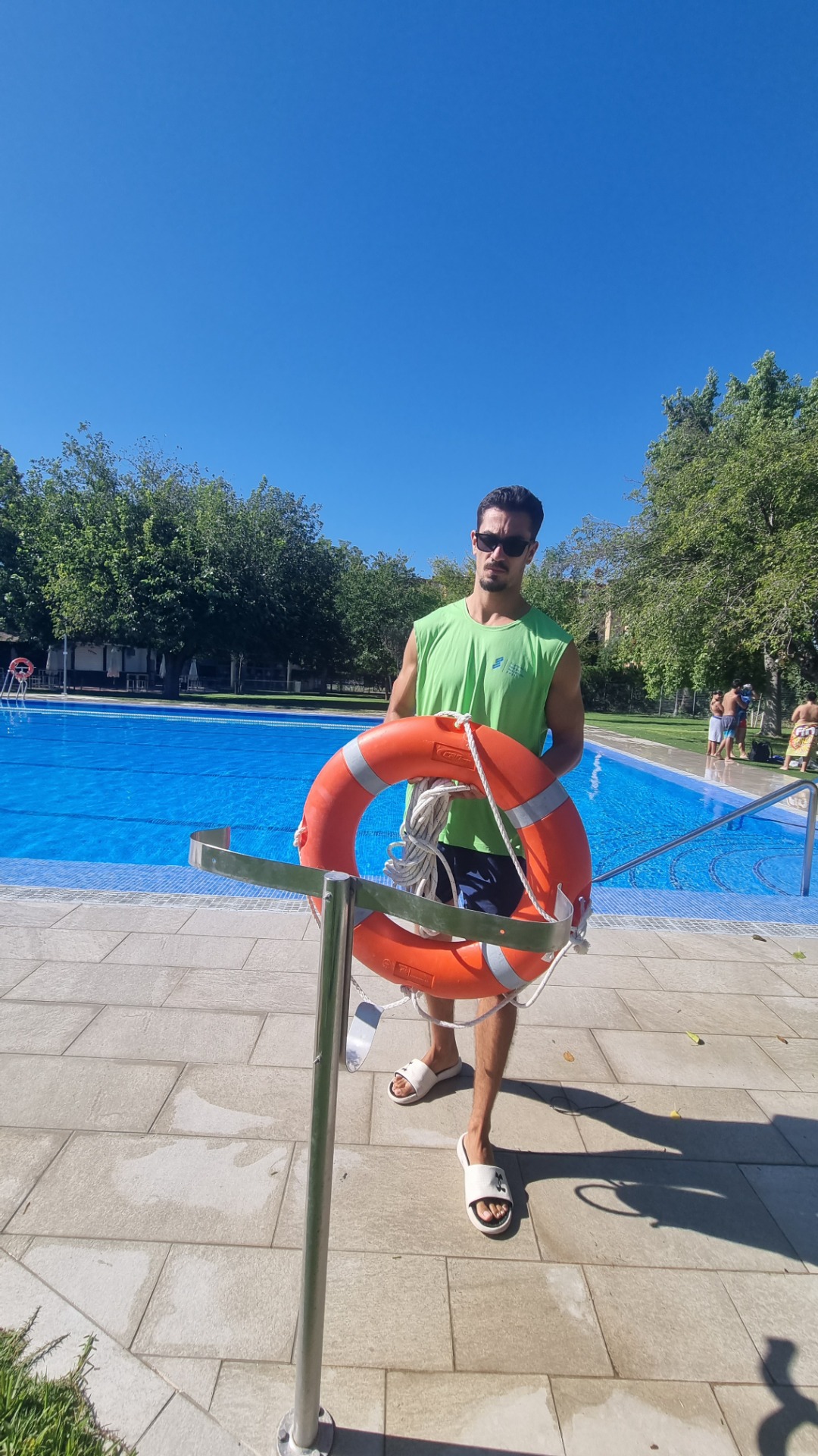 Socorristas en Sevilla - Piscinas de verano